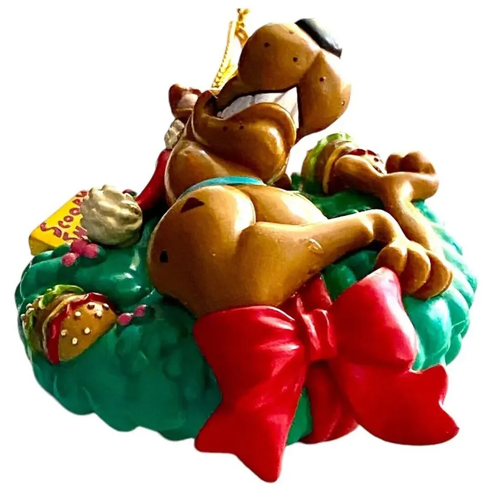 Vintage Scooby Doo Christmas Ornament Wreath Scooby Snacks Hanna Barbera 1998 - Picture 4 of 8